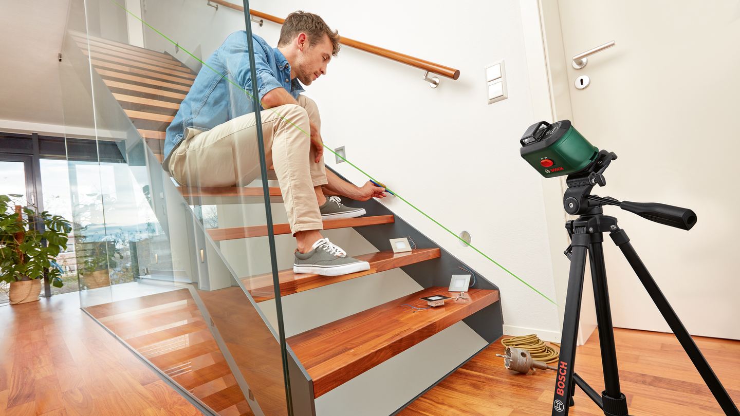 Ristilinjalaser Bosch UniversalLevel 360 setti