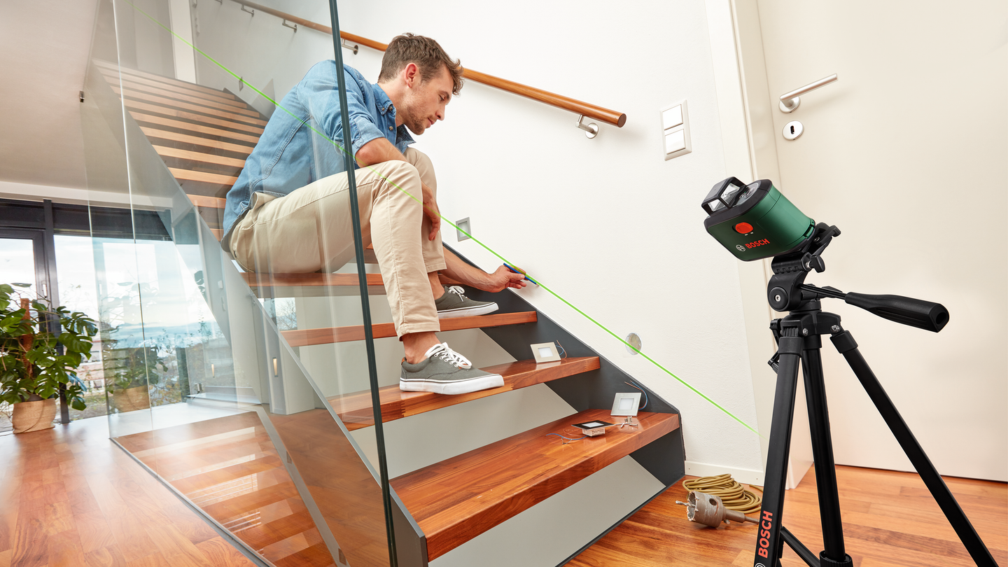 Ristilinjalaser Bosch AdvancedLevel 360 setti