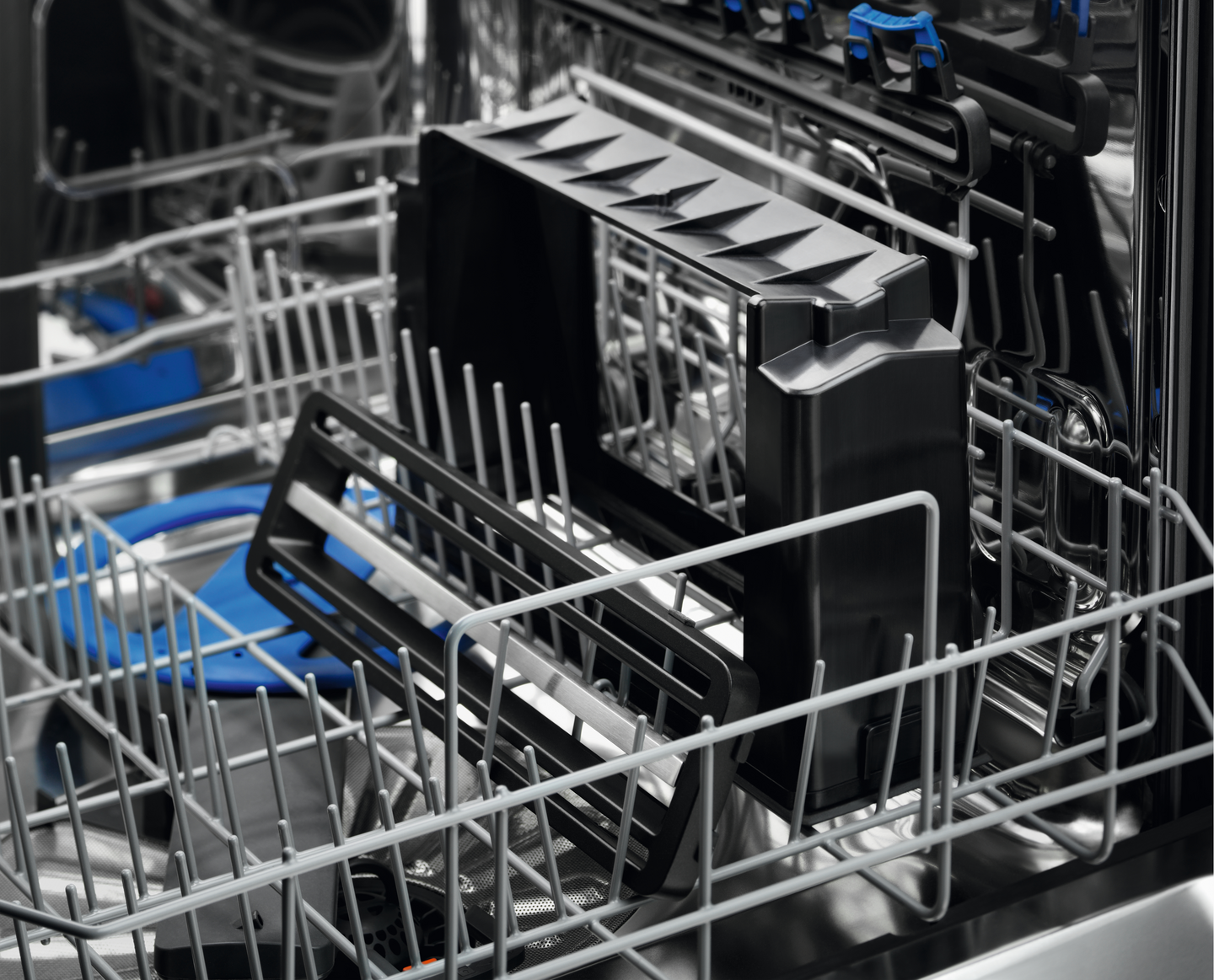 Keittotaso Electrolux HHOB760S 68cm induktio liesituulettimella