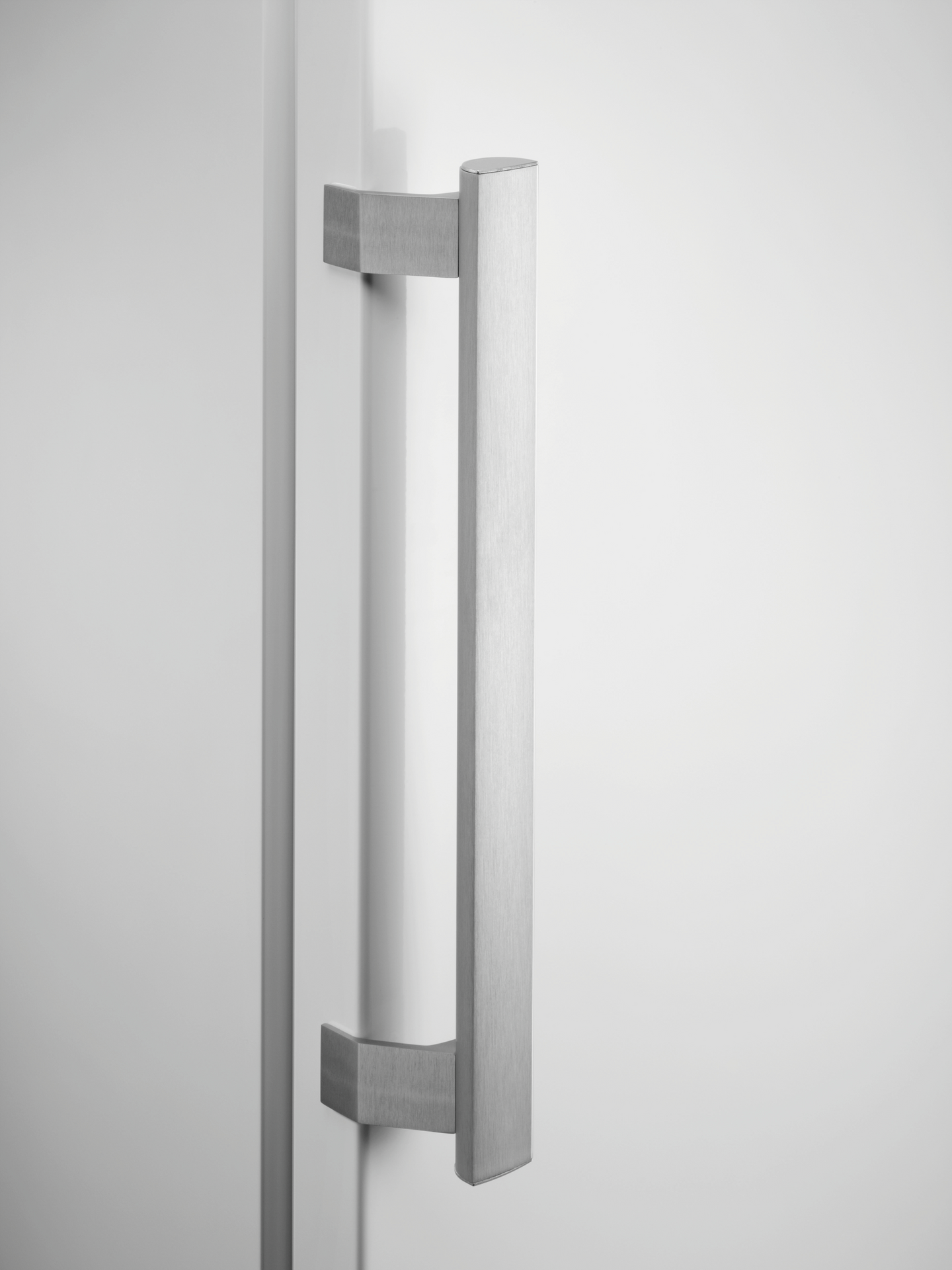 Jääkaappi Electrolux LRC5ME38W2 valkoinen