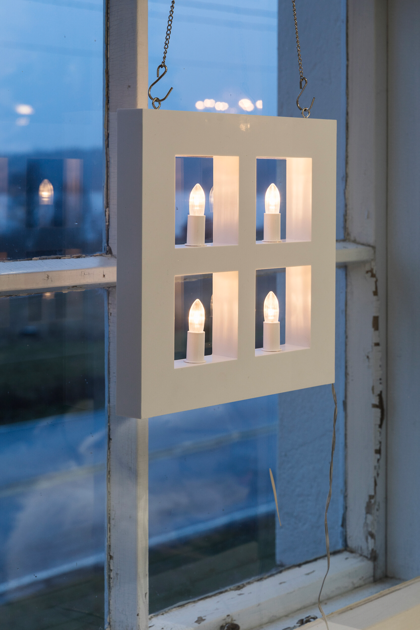 Led-ikkuna Airam valkoinen 25x25cm