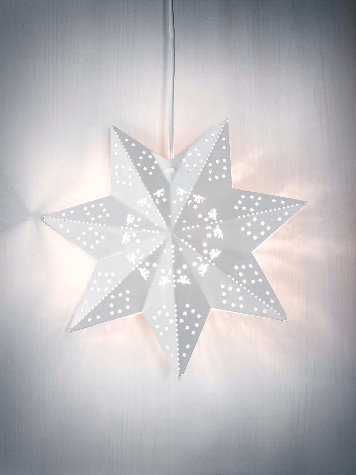 Metallitähti Airam Leena led-sarjalla valaistu valkoinen 30cm