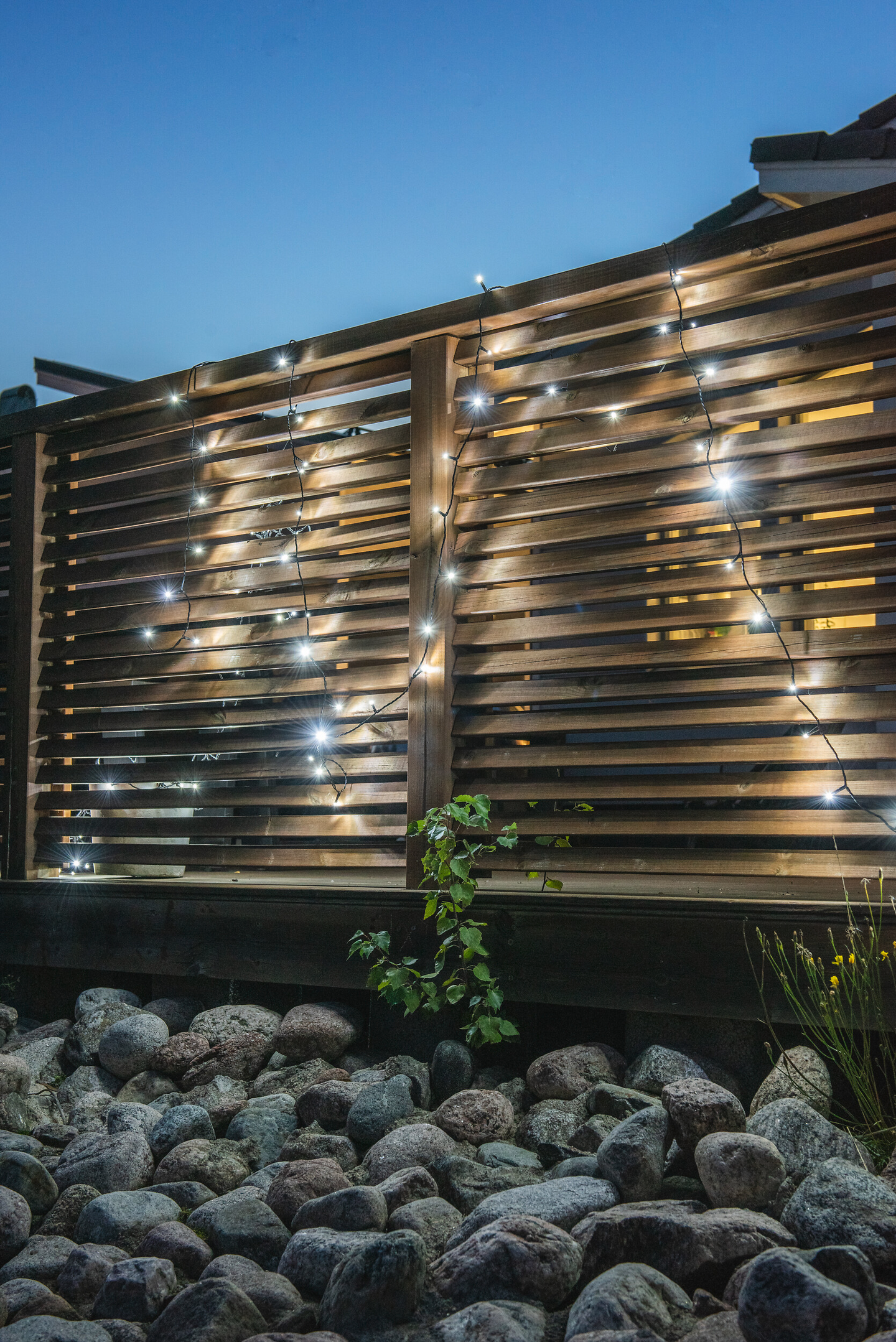 Valosarja Airam SmartHome 24m 240 lediä lämmin/kirkas valkoinen