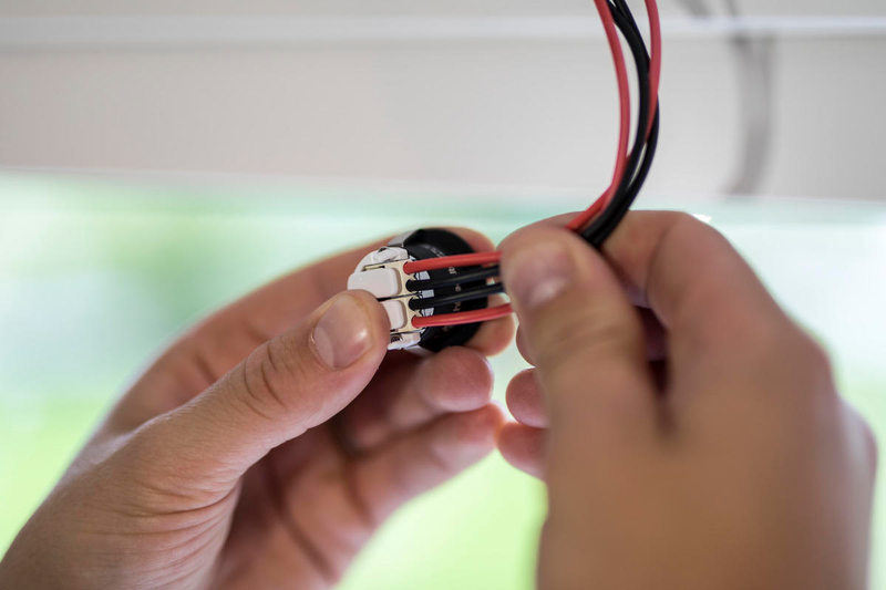 Alasvalo Core Smart IP44 70lm 120° 1,2w 3000K valkoinen