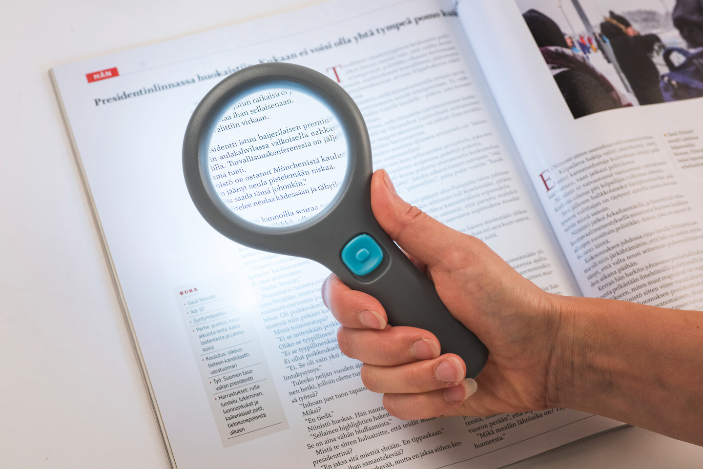 Suurennuslasi Airam 3 Ledillä