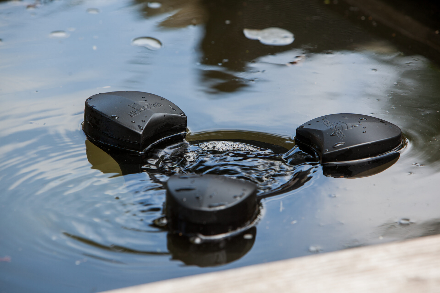 Kelluva skimmeri pumpulla F540-00