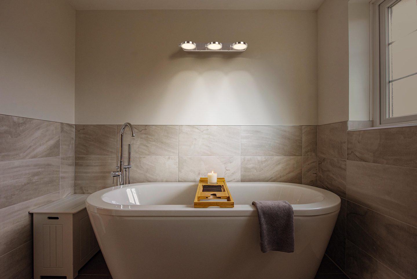 Kylpyhuonevalaisin LEDVANCE SMART+  SUN@HOME Round 300mm IP44