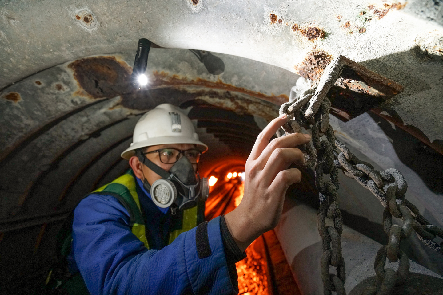 Otsalamppu Fenix HM61R v2.0 1600 Lm