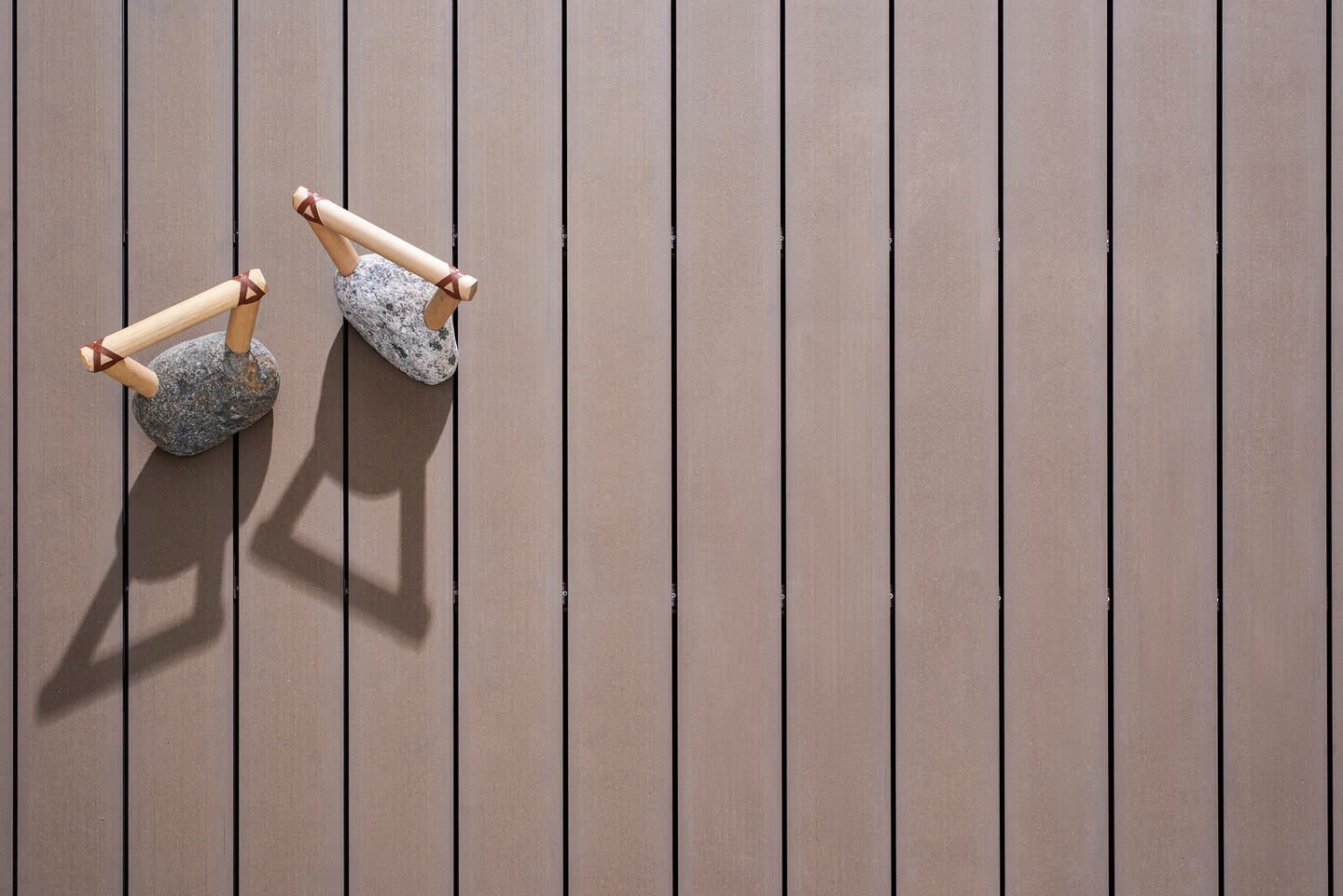 Terassilauta Luna TWPC/T 26x140x6000 ruskea lämpöpuukomposiitti