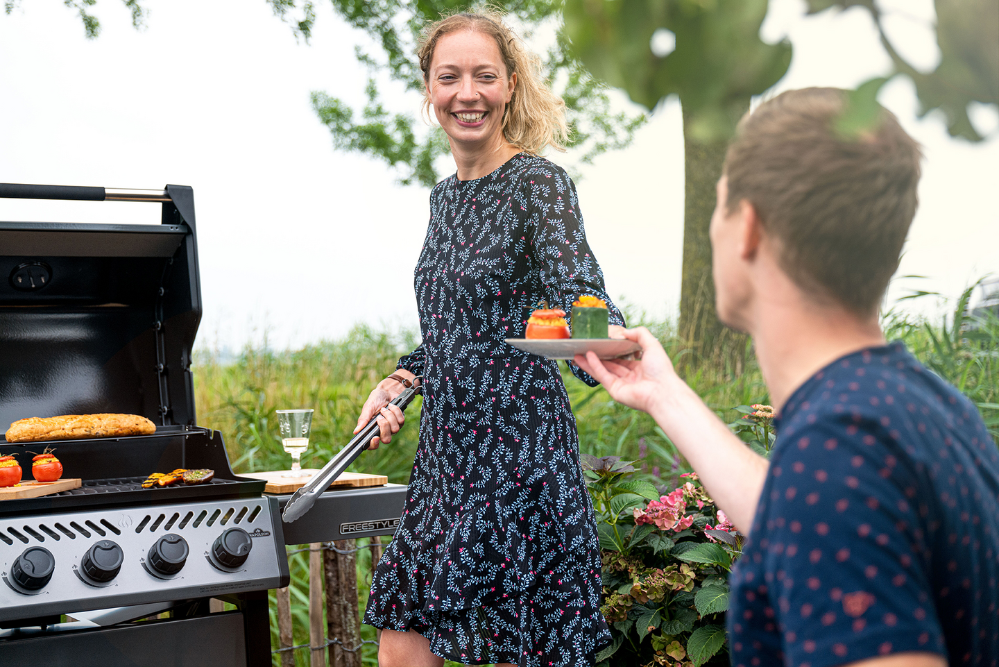 Kaasugrilli Napoleon Freestyle F425DSIB