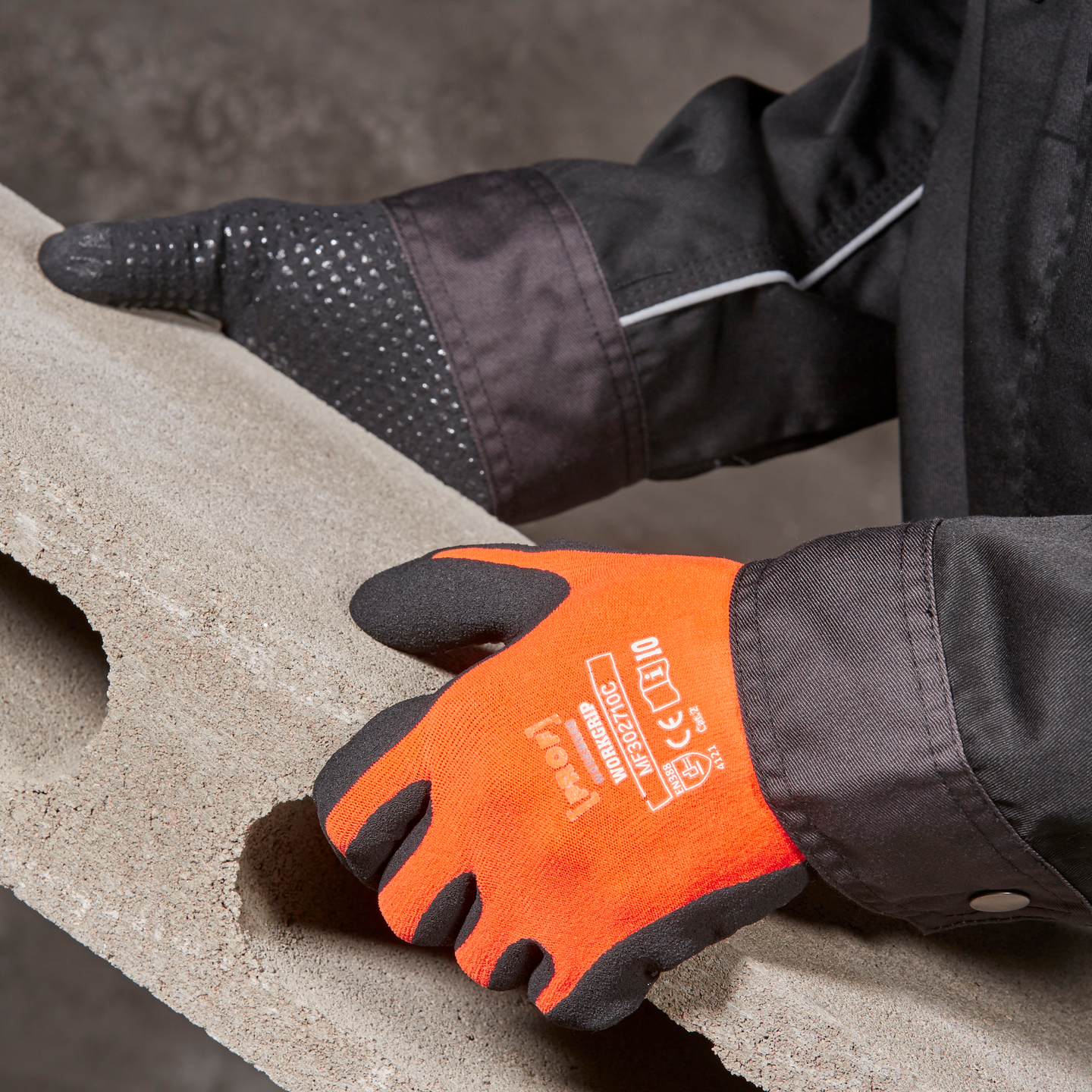 Käsineet PROF WorkGrip nitriili näppylöillä