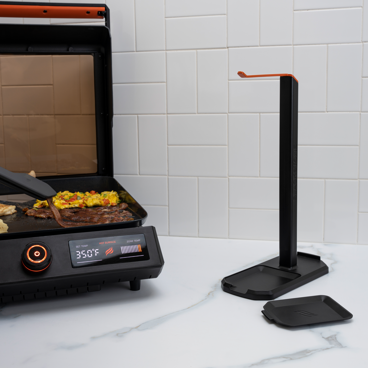 E-series tarvikkeiden pidin Blackstone