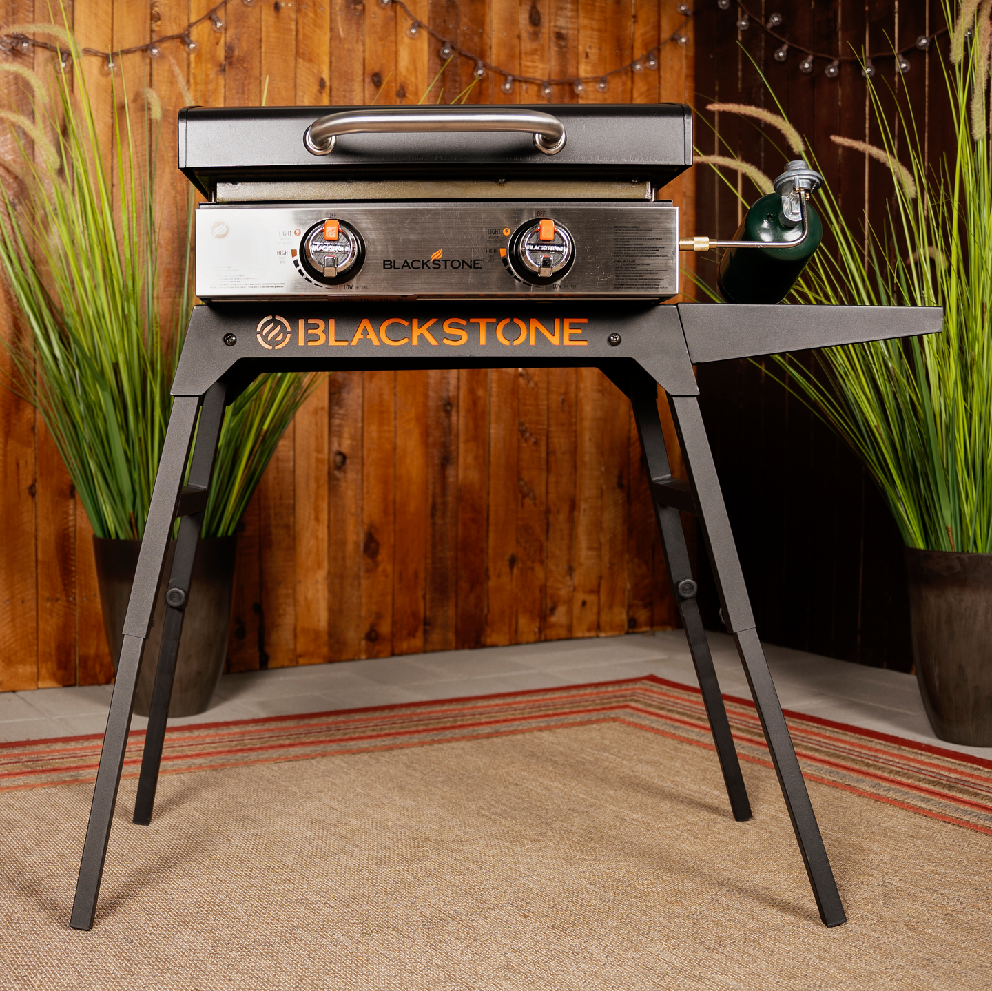 Grillin jalusta 17''/22'' Blackstone