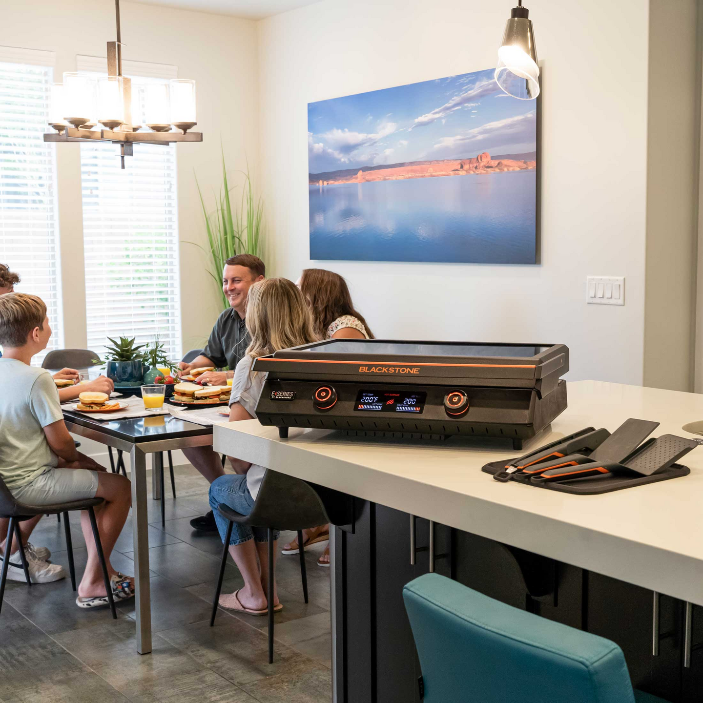 ParilaGrilli 22'' Blackstone sähkökäyttöinen