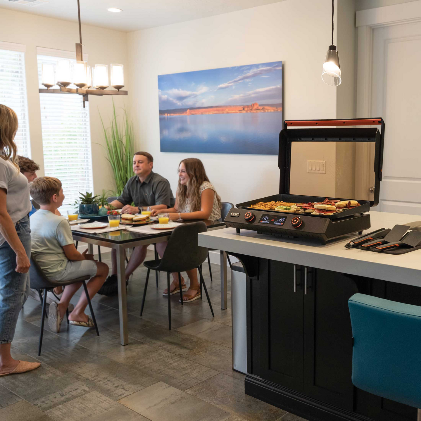 ParilaGrilli 22'' Blackstone sähkökäyttöinen