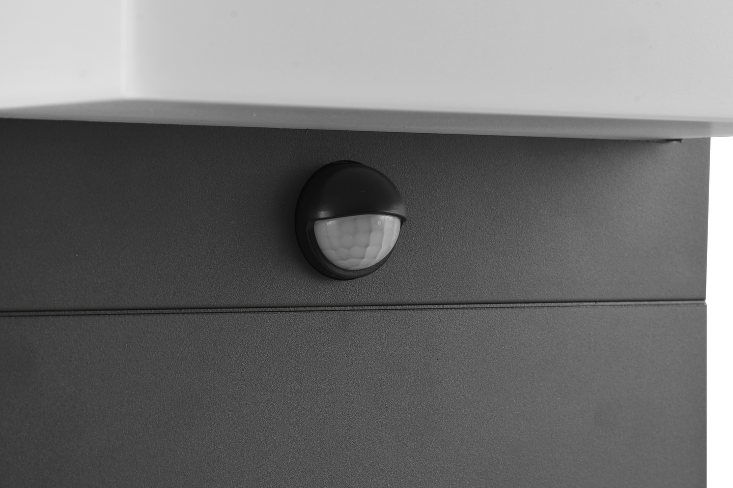 Pylväsvalaisin TRIO Nestos led 45cm IP54 liiketunnistin antrasiitti