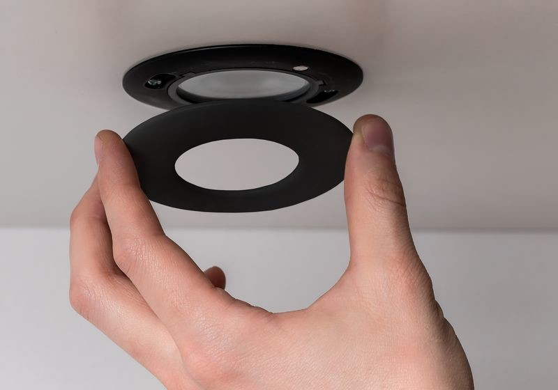 Mekaaninen lisätarvike Hide-a-lite kehys 1208 musta