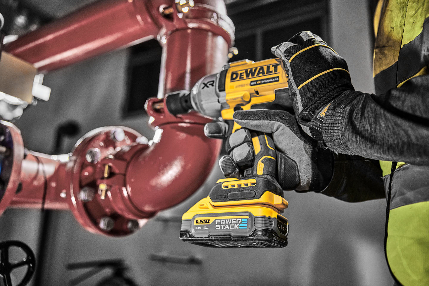 Akkumutterinväännin DeWalt DCF900H2T 18V XR 2x5,0Ah