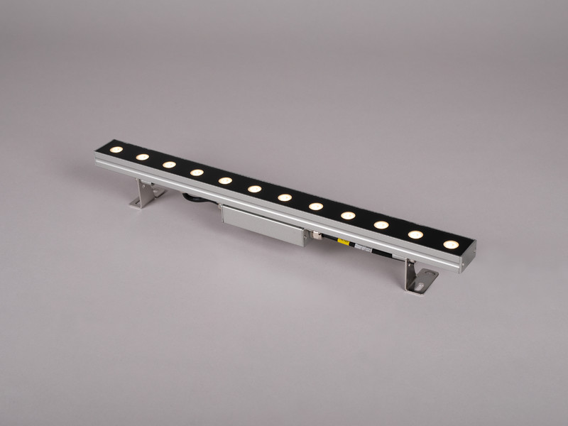 Maavalaisin Hide-a-lite Spot Line 500 3000K