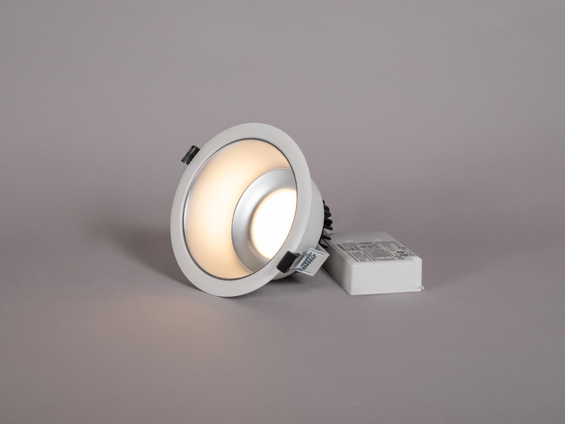 Alasvalo Hide-a-lite Echo M 830/840 DALI valkoinen