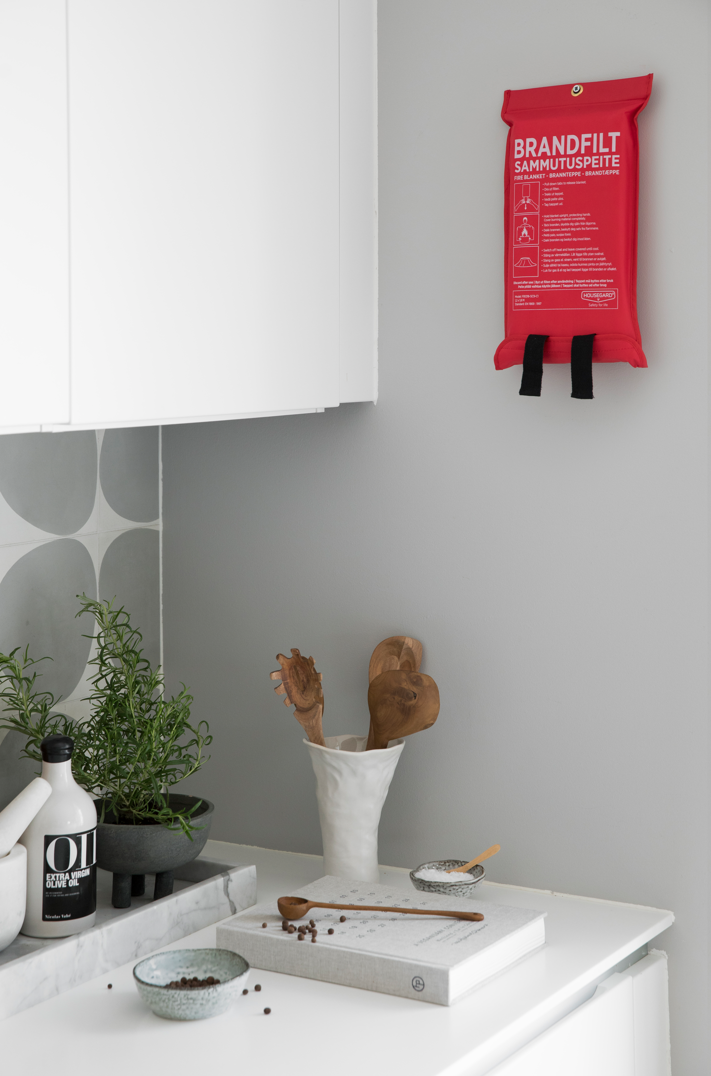 Sammutuspeite Housegard 120x180cm silikonipinnoite