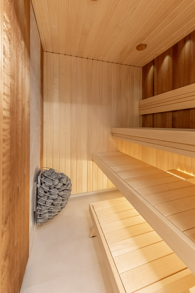 Saunapaneeli Thermory 15x90x3000 STP haapa