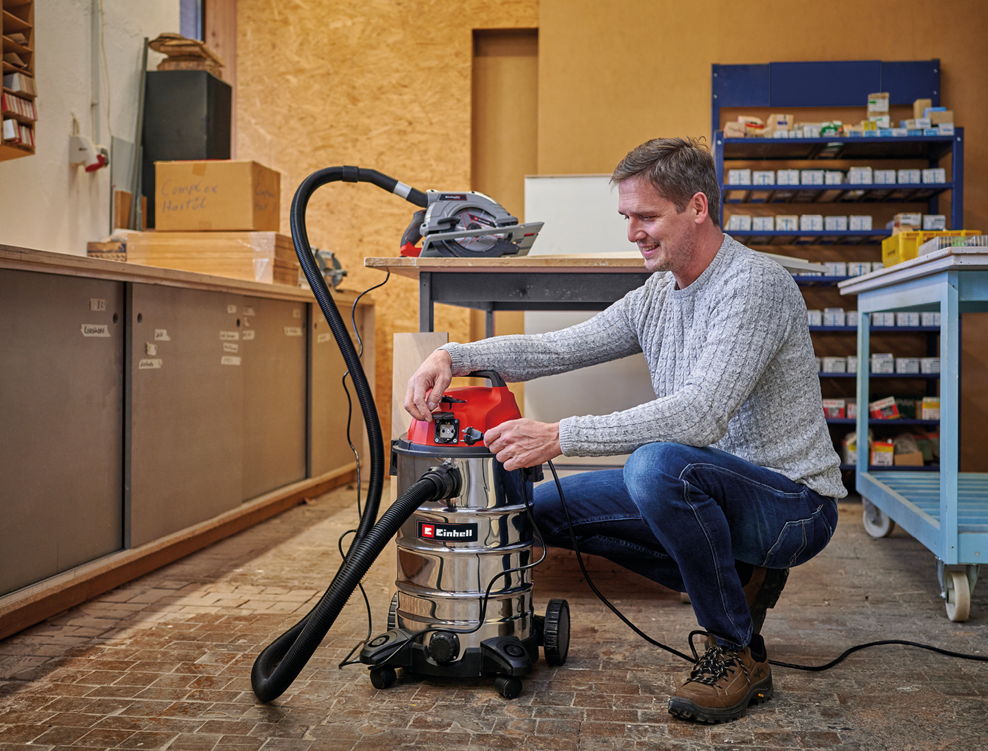 Märkä-kuivaimuri Einhell TH-VC 1930 SA