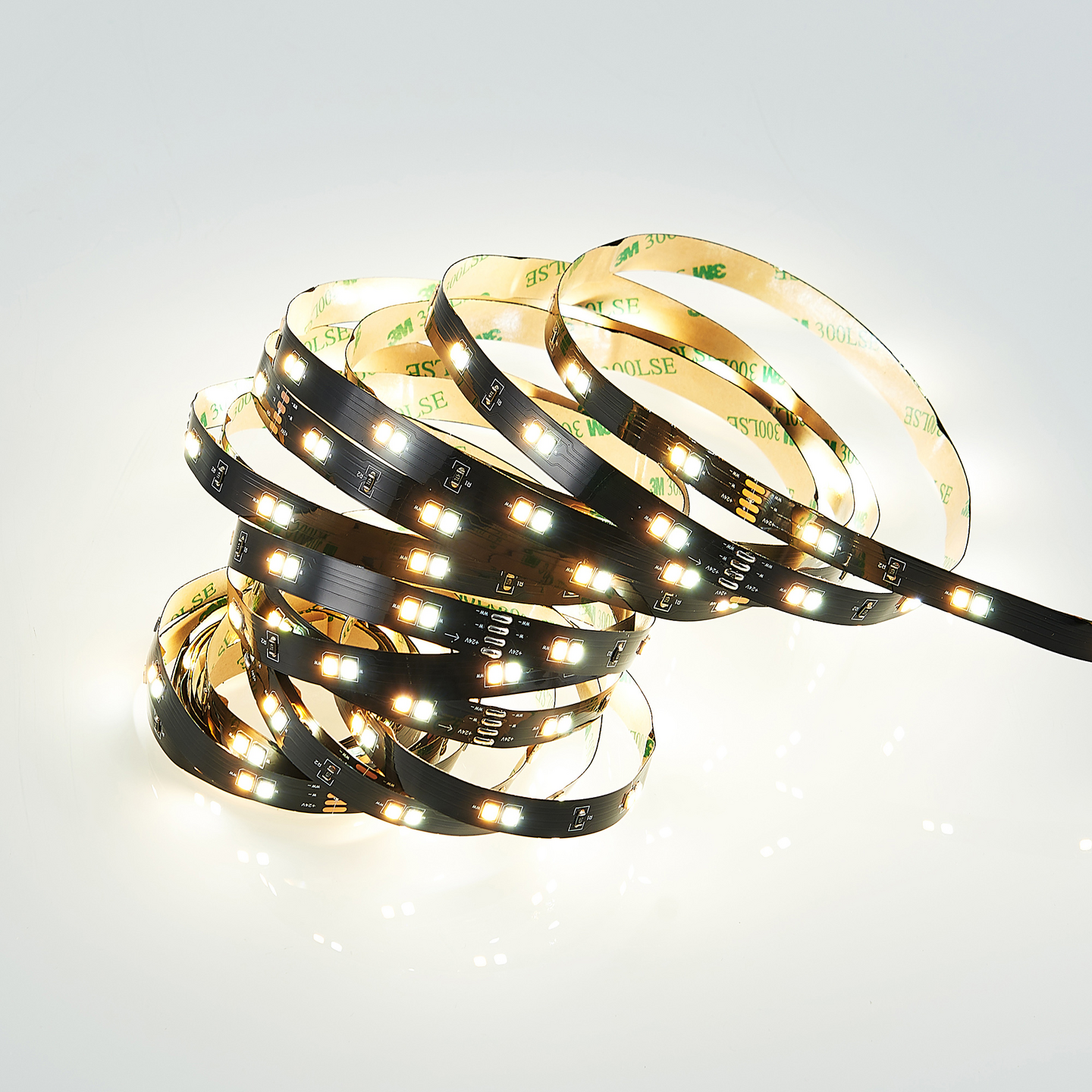 Led-nauha TRIO Chip 17,5W 5m musta