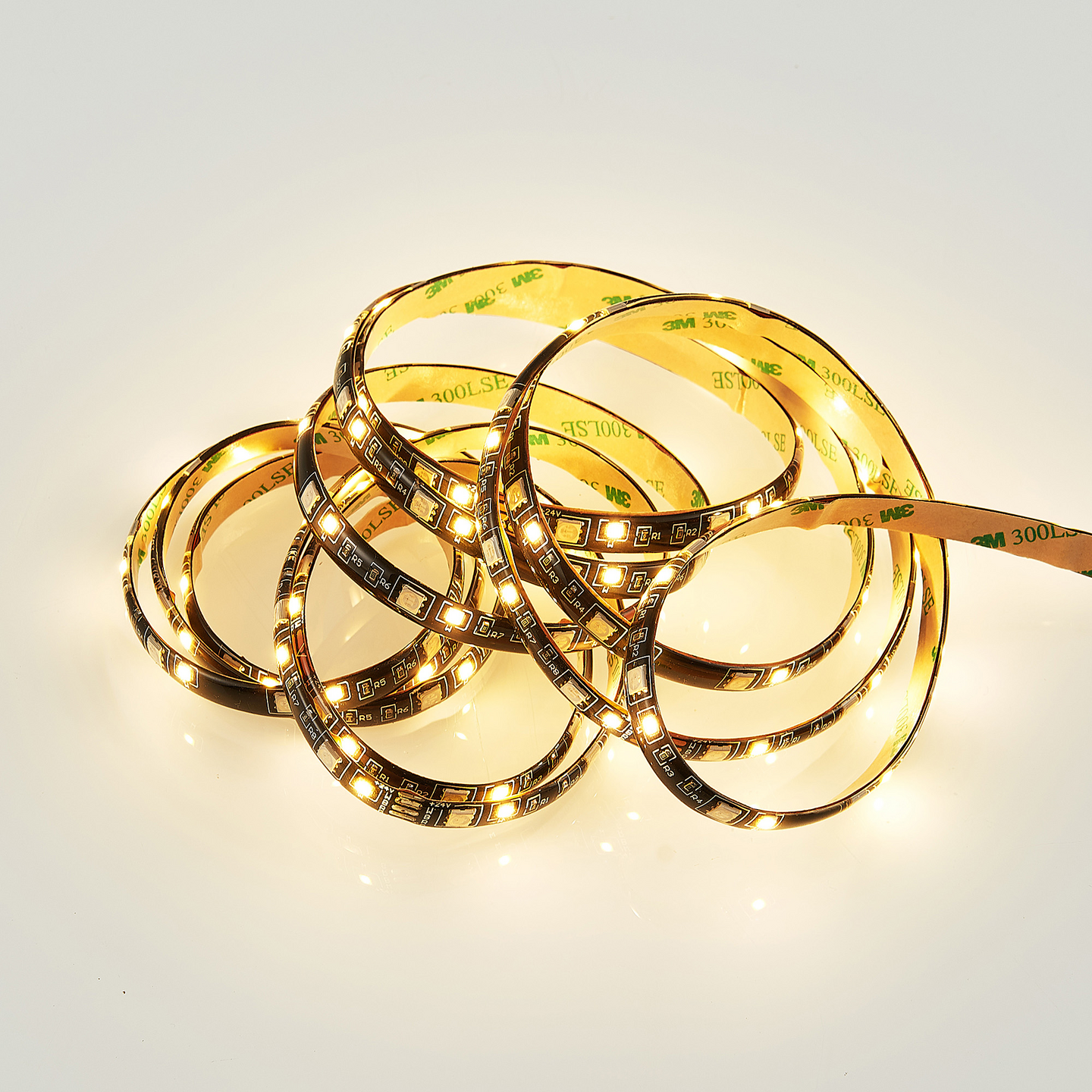 Led-nauha TRIO Rush 10,5W 3m RGB musta