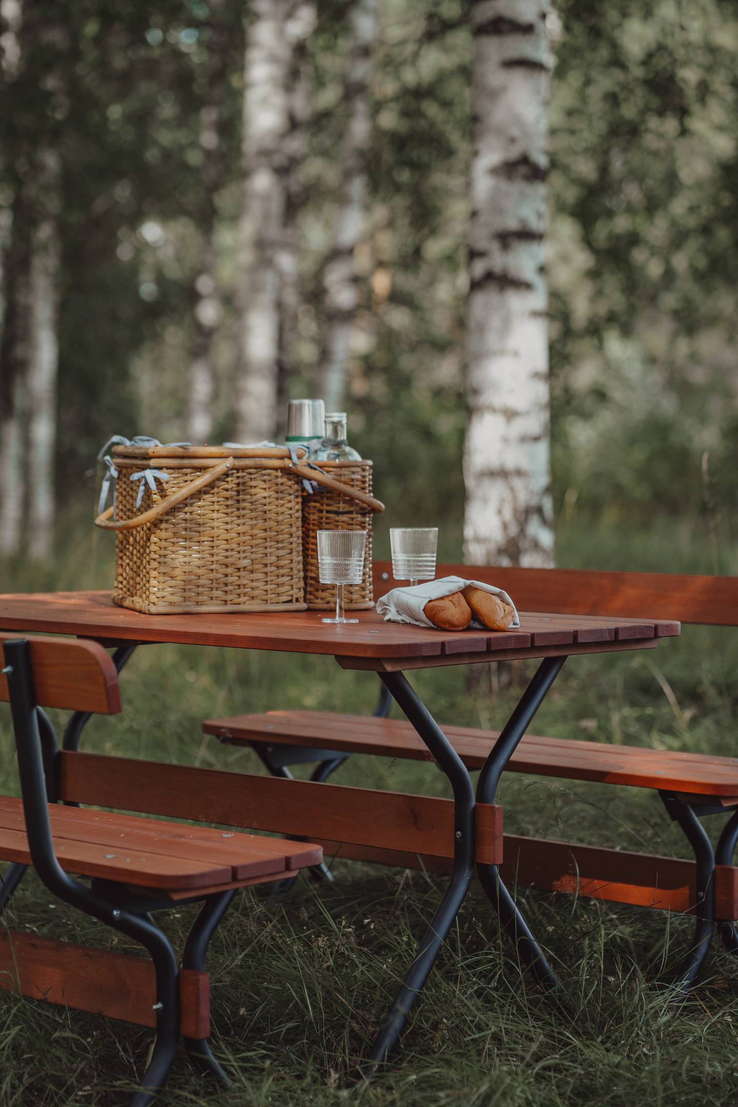 Istuinryhmä Varax Rasta Viking musta runko