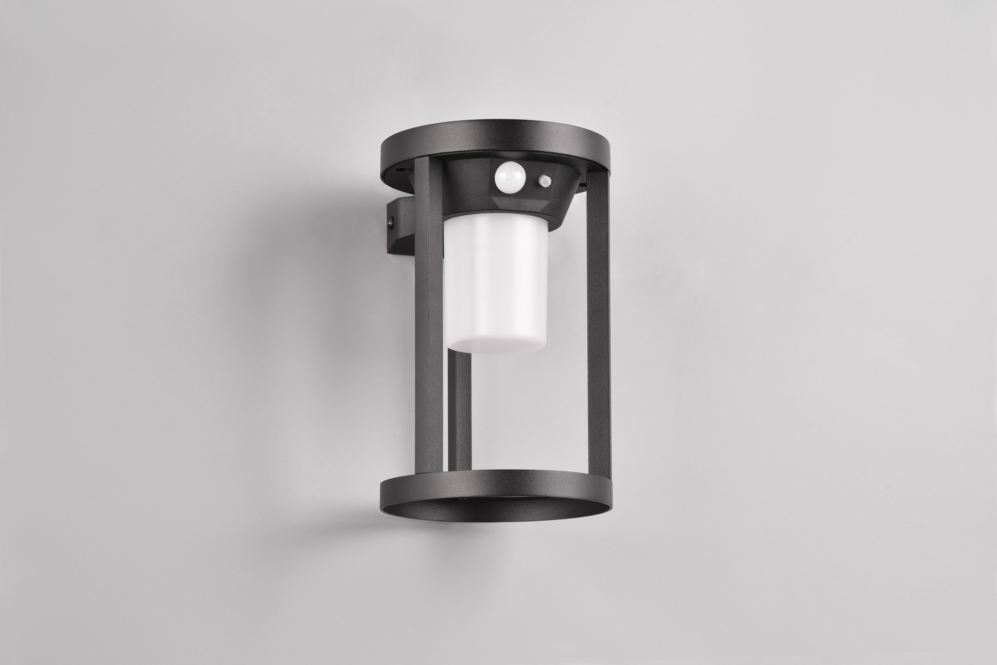 Aurinkokennoseinävalaisin TRIO Carmo led 20 cm IP54 liiketunnistin mattamusta