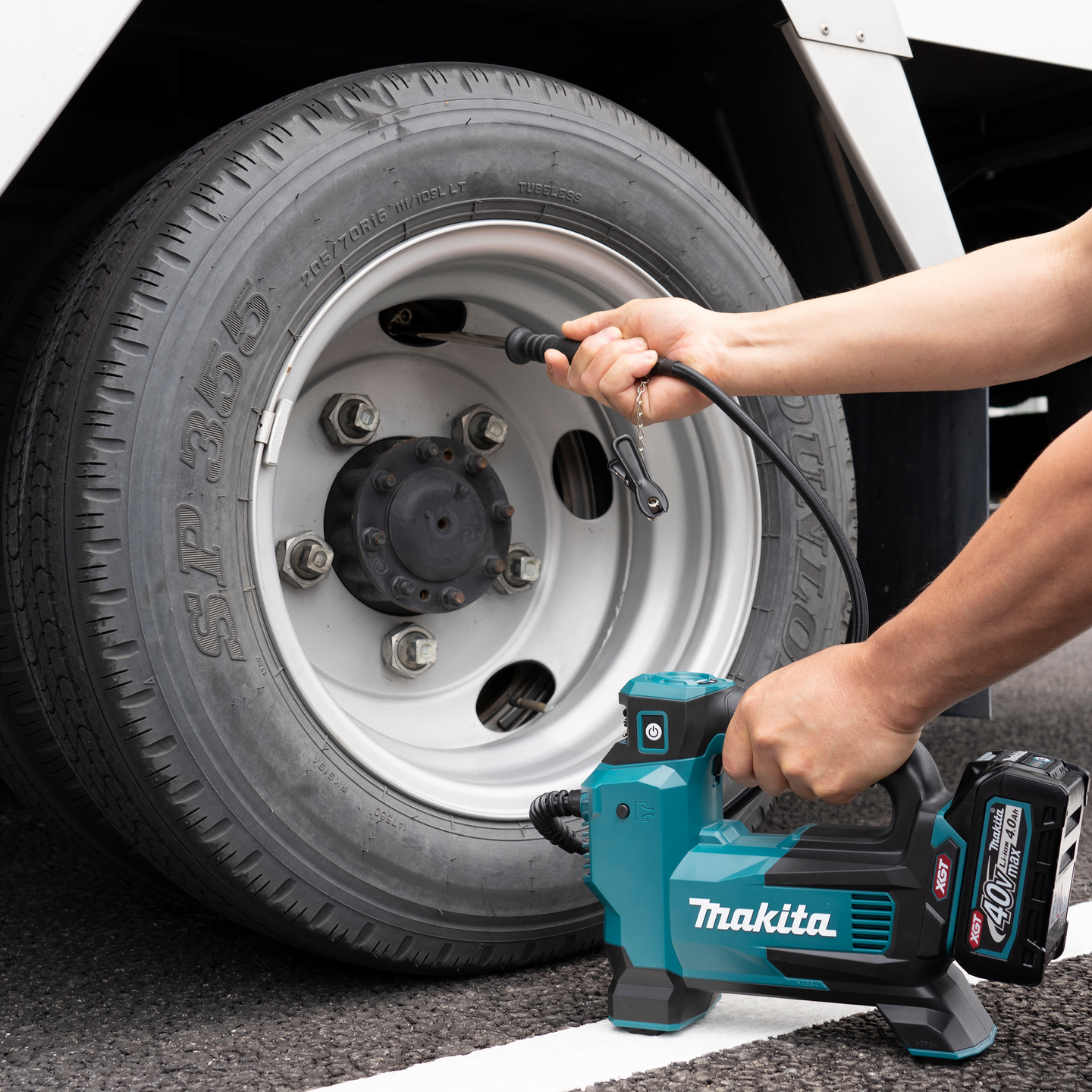 Jatkovarsi Makita ilmapumpuille DMP181 ja MP001G