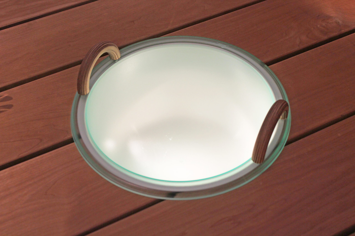 Saunavalaisin Cariitti IP67 led-valaistu kiulu kahvoilla