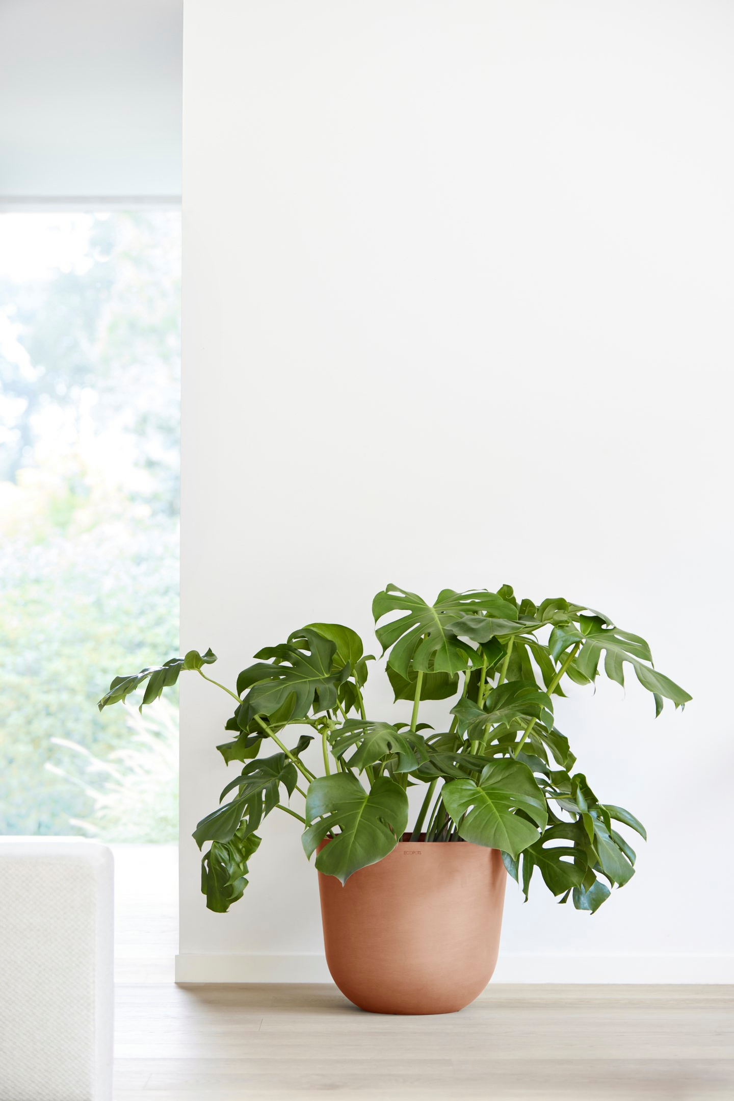 Ruukku Ecopots Oslo 55cm valkoharmaa