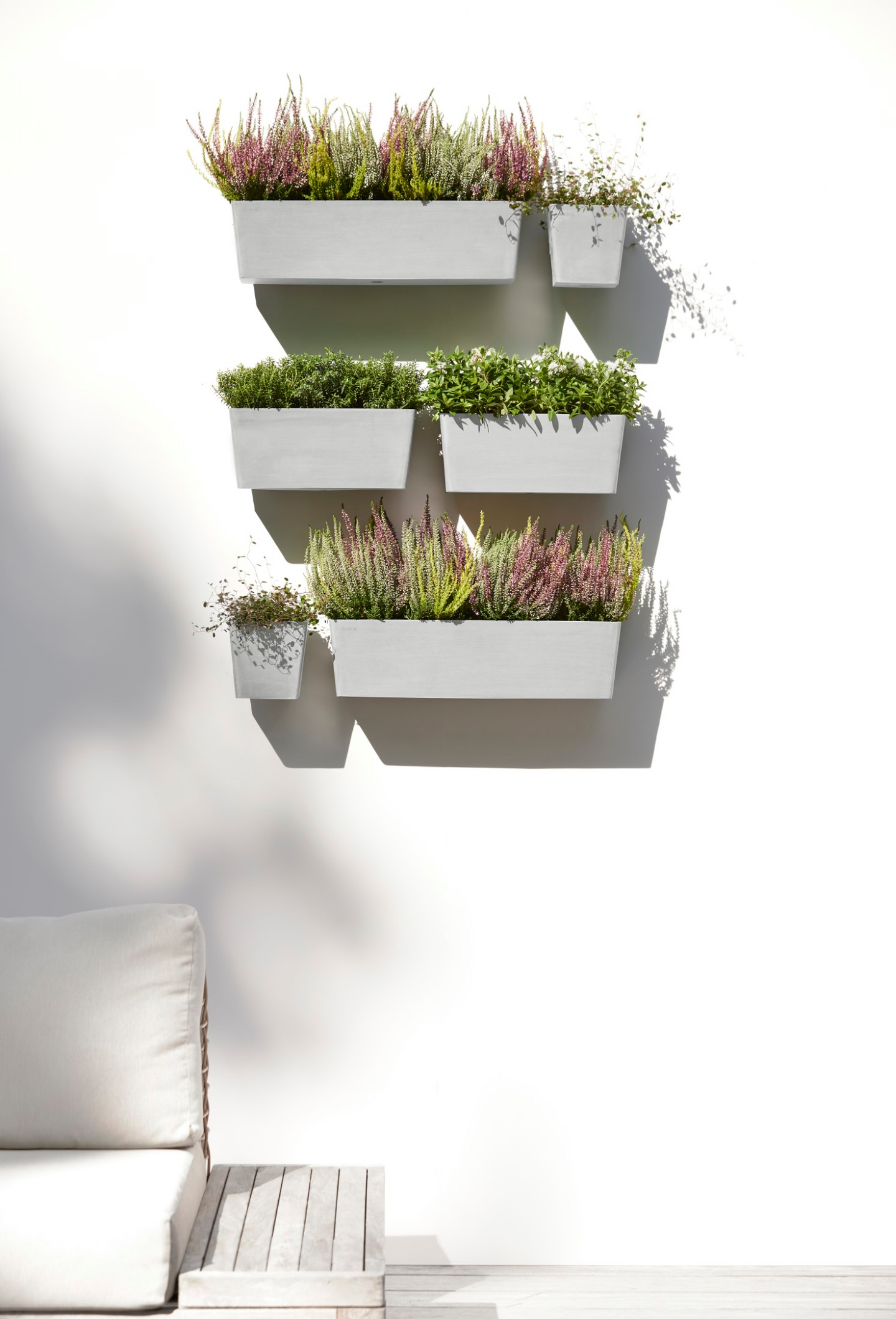 Seinäruukku Ecopots Manhattan 15cm valkoharmaa