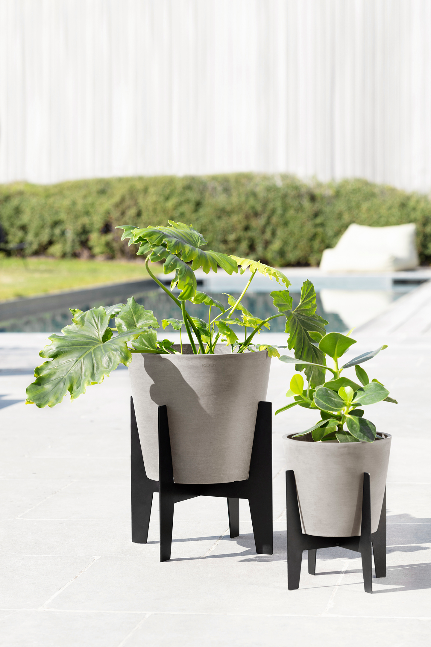 Jalusta Ecopots ruukulle 30cm musta