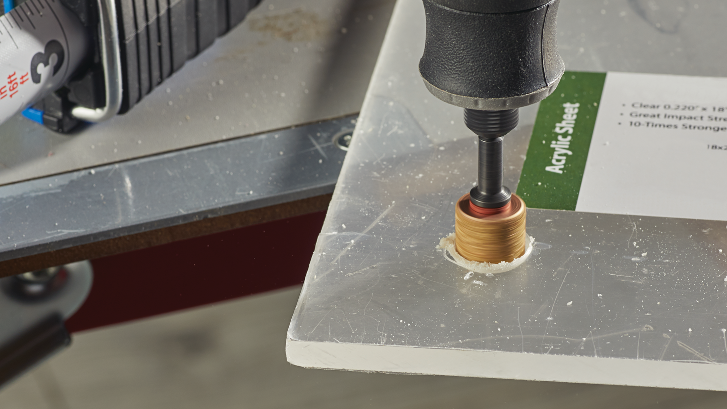 Hiomanauha ja reikäpora Dremel Max 408 DM