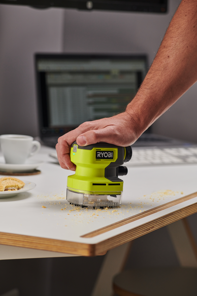 Työpöytäimuri Ryobi RDV4-0 4V USB-Litium-sarja ei akkua mukana