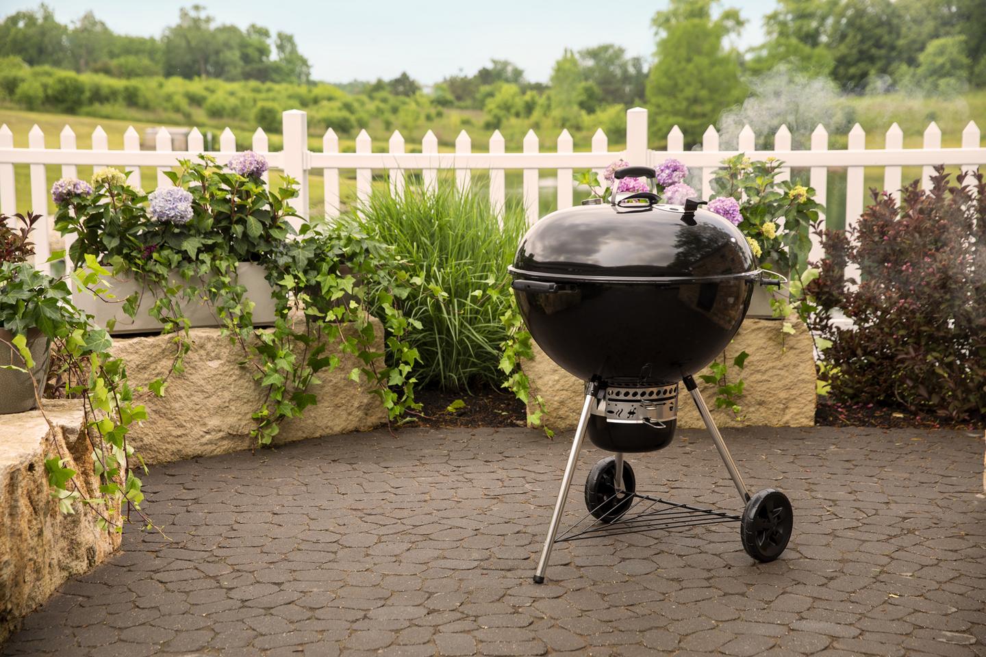 MASTER-TOUCH® WEBER CRAFTED KOLGRILL, BLACK