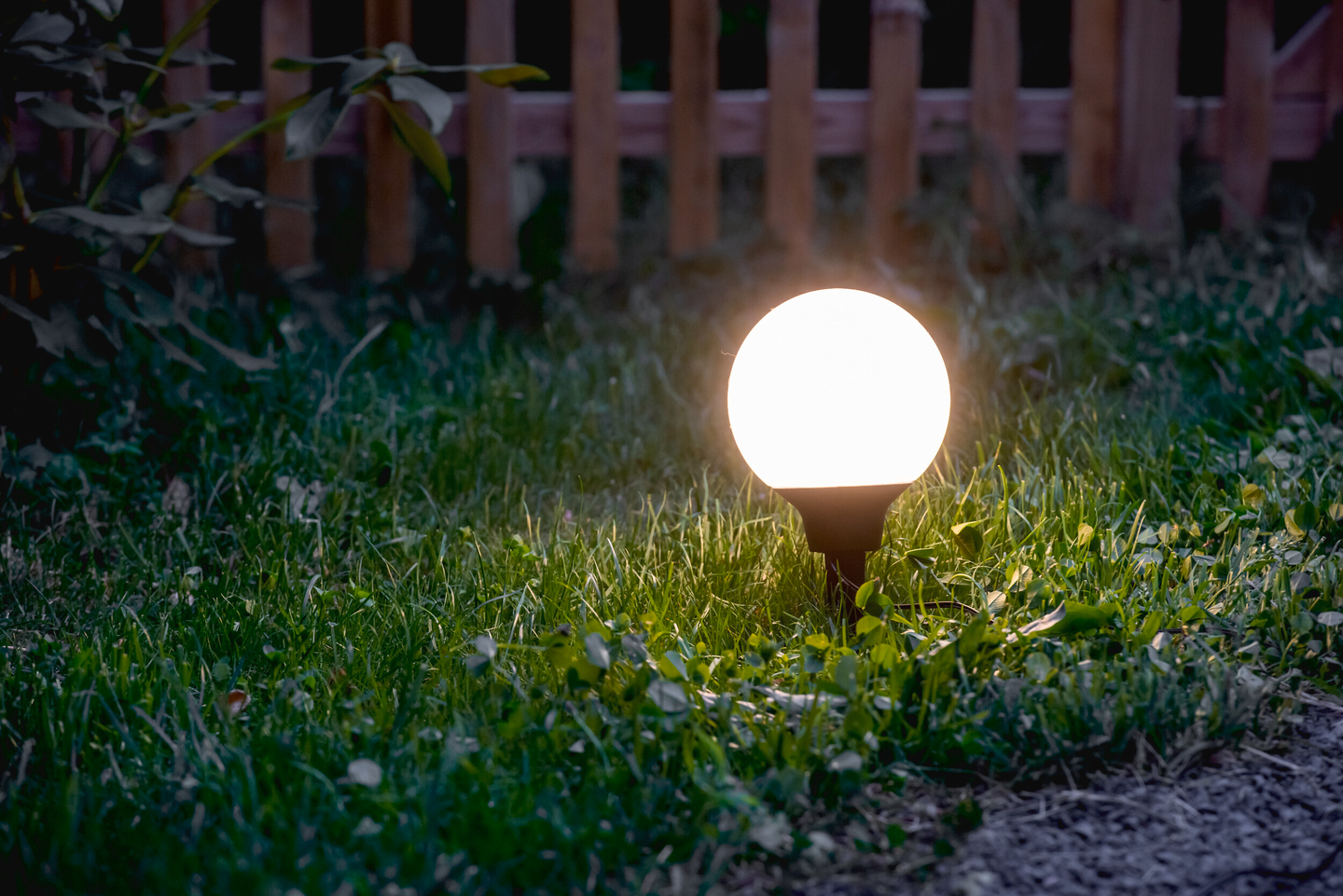 Pallovalaisin Airam Lucio 3000K 1W 3kpl