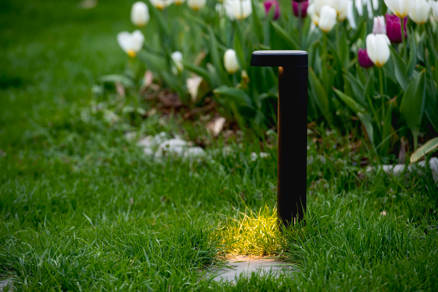 Pollarivalaisin Airam Lucio Down 3000K 1,5W musta 3kpl