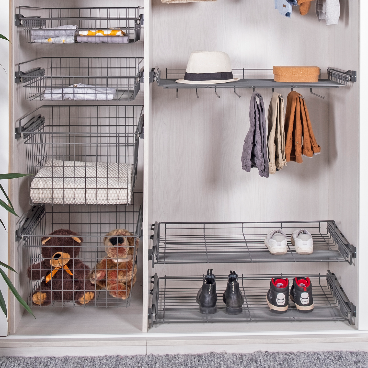 Housuteline LM 652 antrasiitti 60 cm kaappiin