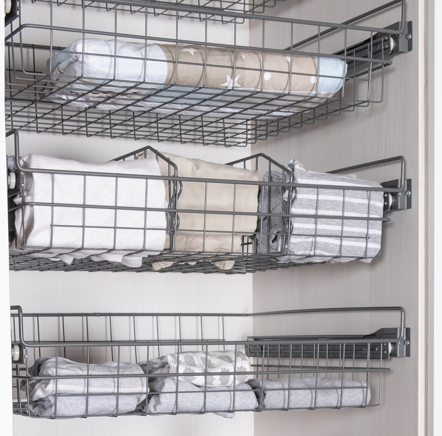 Rullakiskokori LM 604 matala antrasiitti 60 cm kaappiin