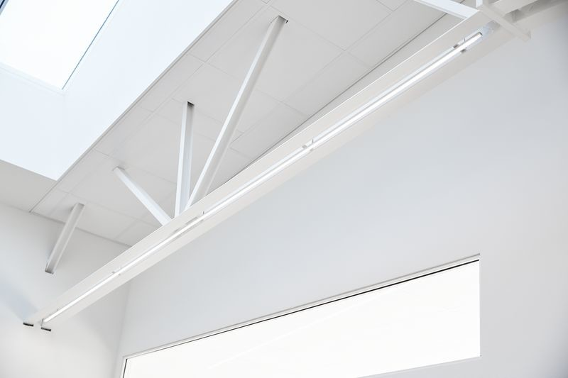 Lisätarvike Hide-a-lite U-kisko led-nauhaan 4201763 2m