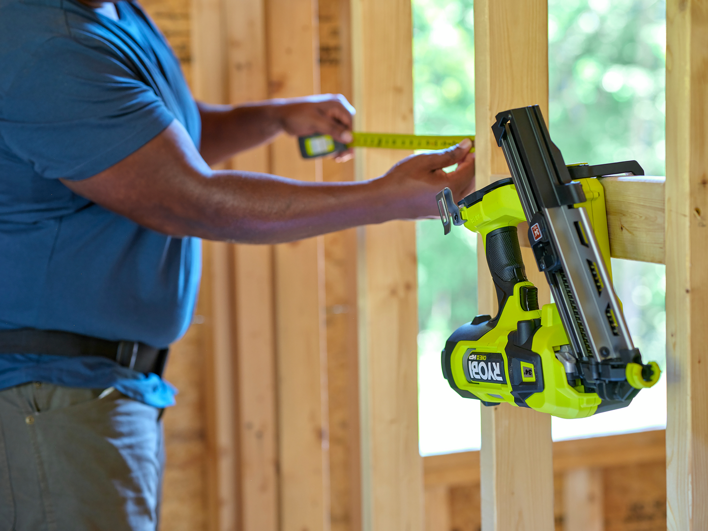 Runkonaulain Ryobi RFN1834X-0 18V ONE+ 50-90mm naulat hiiliharjaton ei akkua