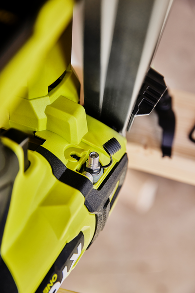 Runkonaulain Ryobi RFN1834X-0 18V ONE+ 50-90mm naulat hiiliharjaton ei akkua