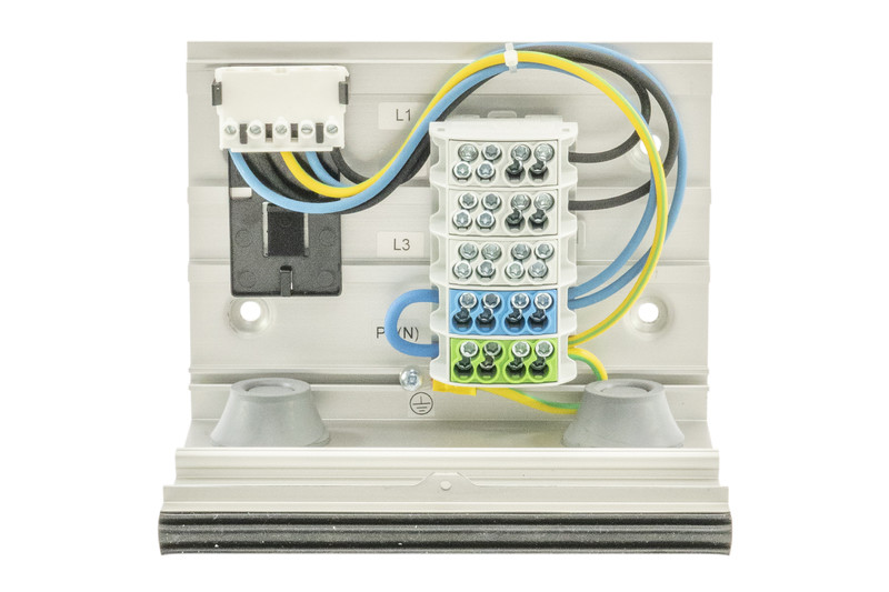 Piharasiatarvike Garo PNFR kytkentäalusta seinä