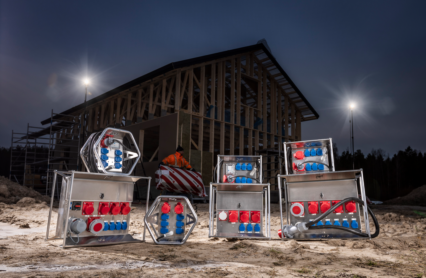 Työmaan Alakeskus UTU Mopsi 16.0026P 16A IP44 alumiini