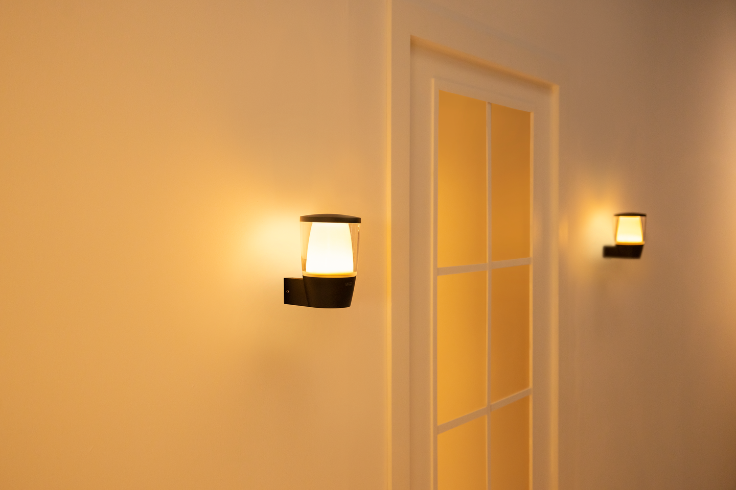 Ulkoseinävalaisin WiZ Elpas 650lm 8,5W 2700-5000K RGB