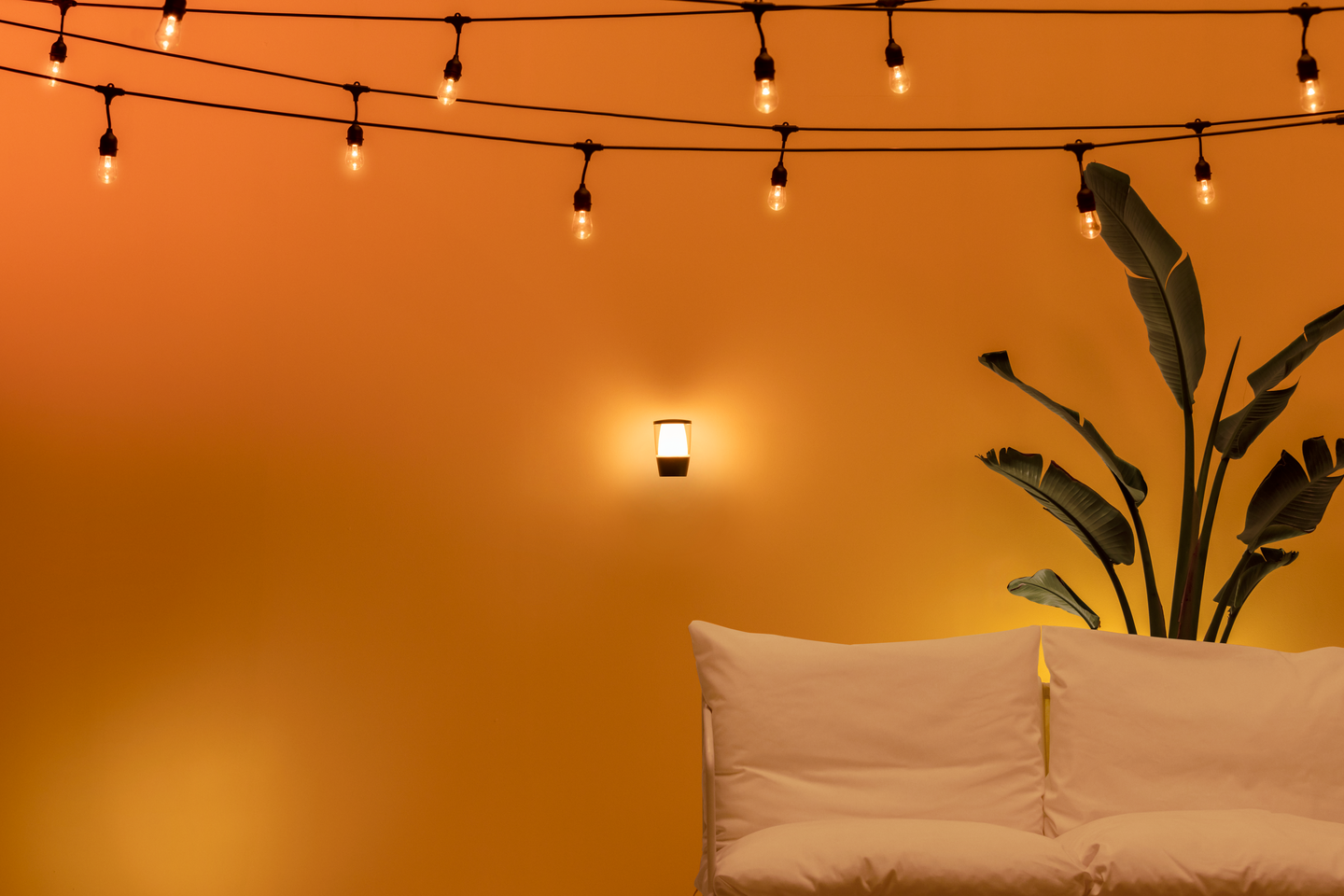 Ulkoseinävalaisin WiZ Elpas 650lm 8,5W 2700-5000K RGB